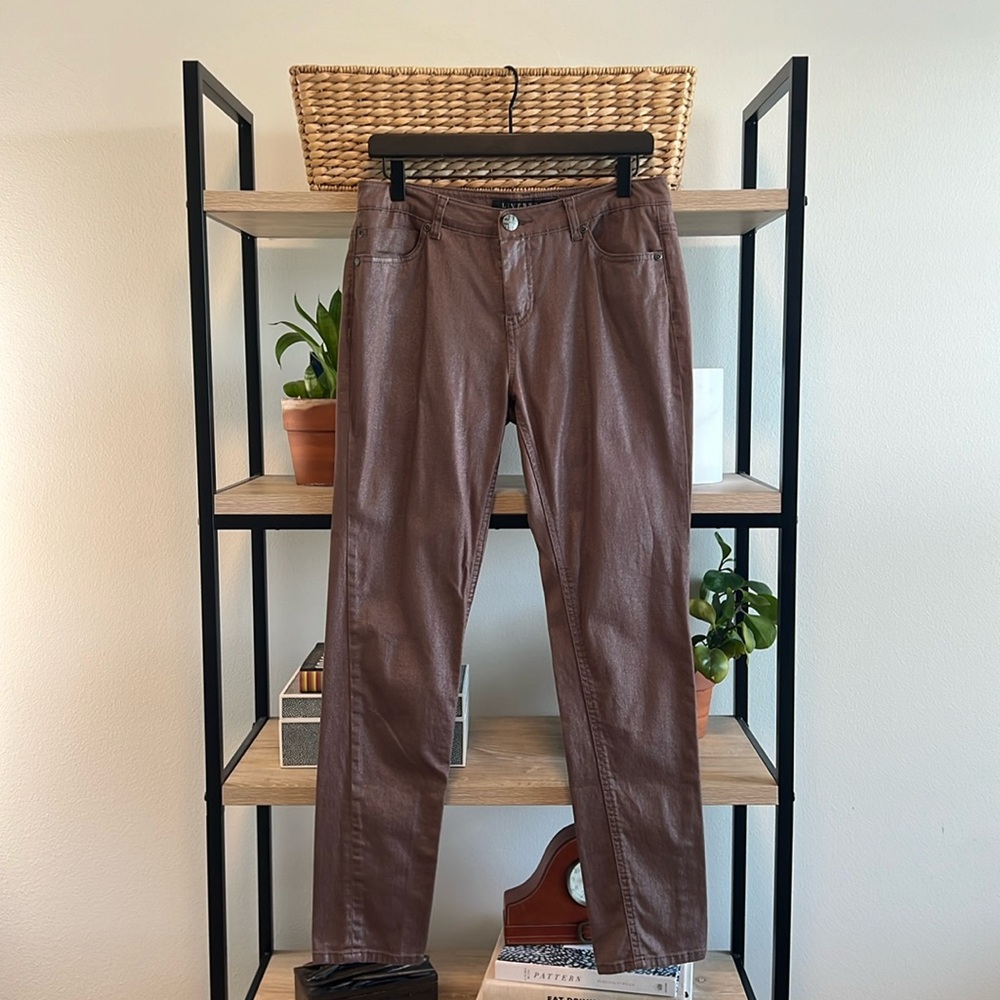 Liverpool Mid-Rise All You Need is Love Beatles Mahogany Sparkle Slim Jean 29 8